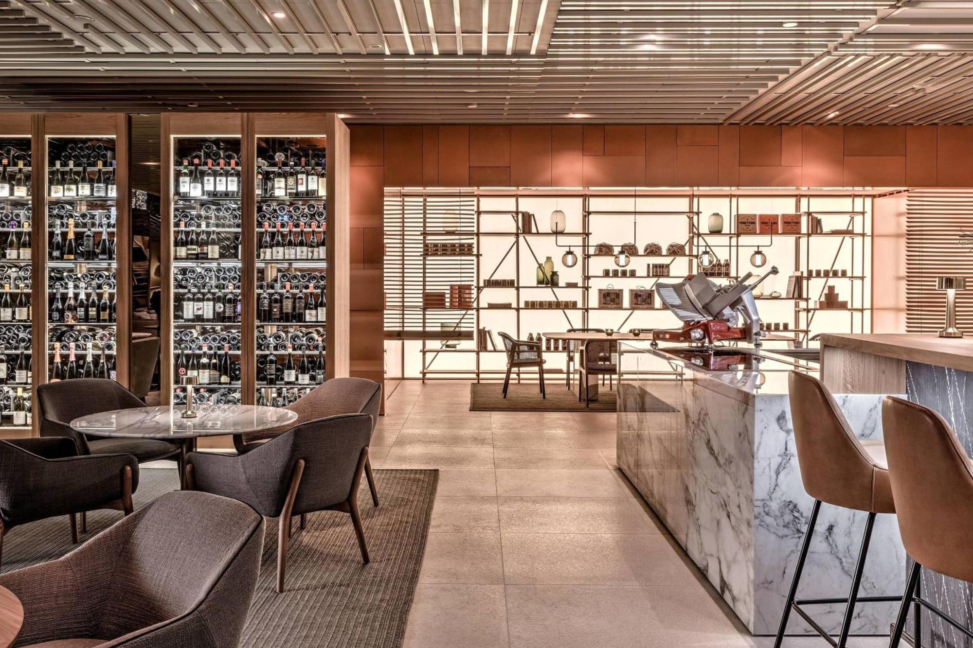 The Ritz-Carlton, Vienna Hotel Екстериор снимка The Wine Bar