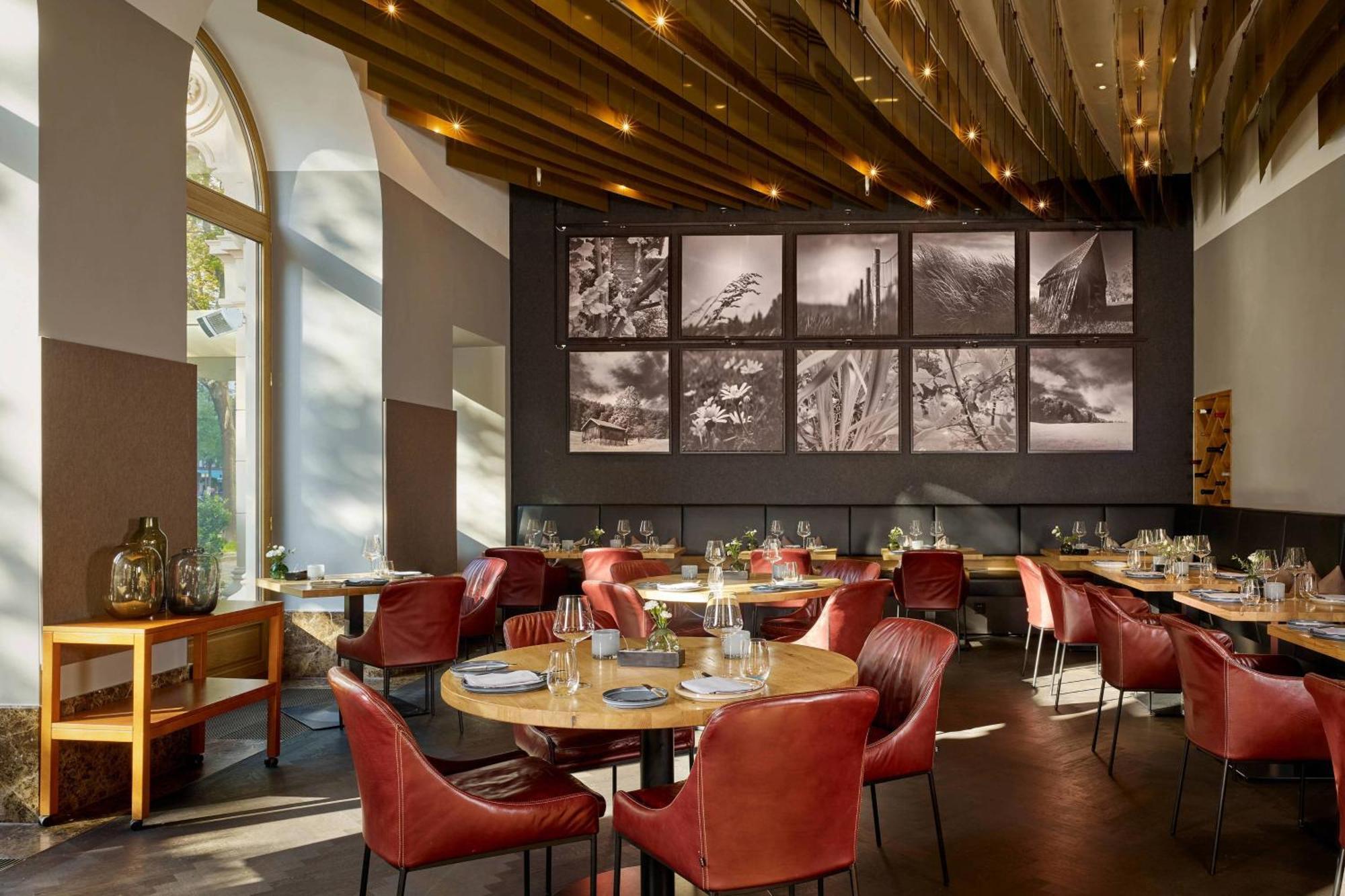 The Ritz-Carlton, Vienna Hotel Екстериор снимка Restaurant