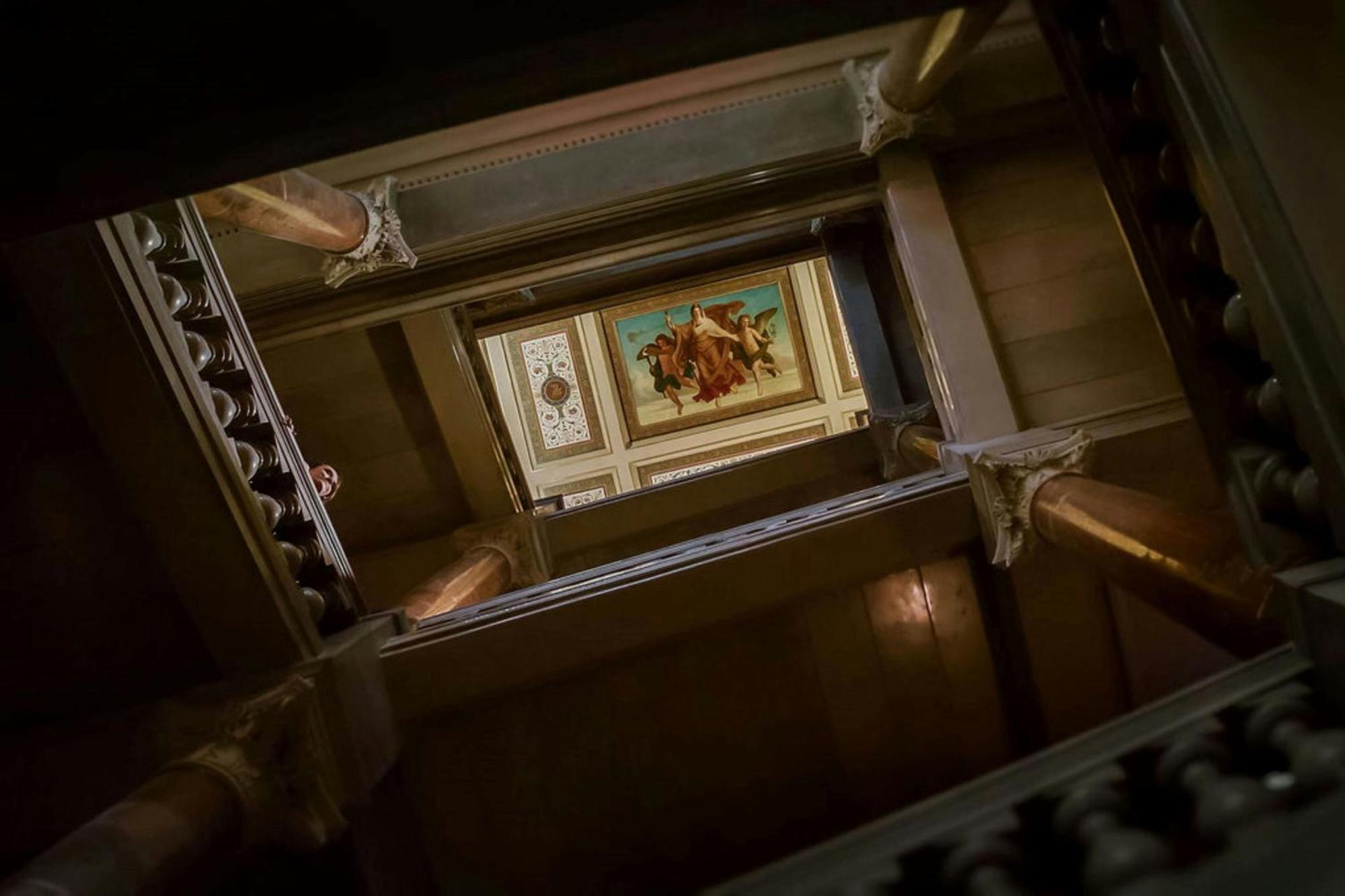 The Ritz-Carlton, Vienna Hotel Екстериор снимка The staircase